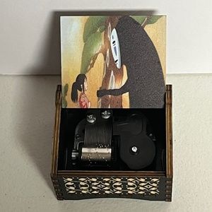 Spirited Away No Face Chihiro Wooden Music Box Kaonashi Musical